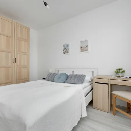 Modern Apartment With Balcony & Parking Warsaw Mokotow By Noclegi Renters Exterior photo