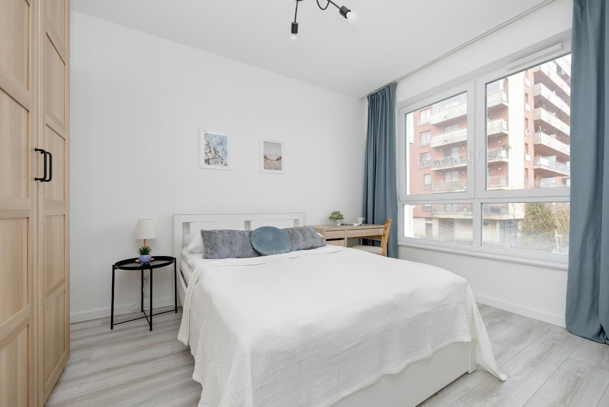 Modern With Balcony & Parking Mokotow By Renters Apartment Warsaw