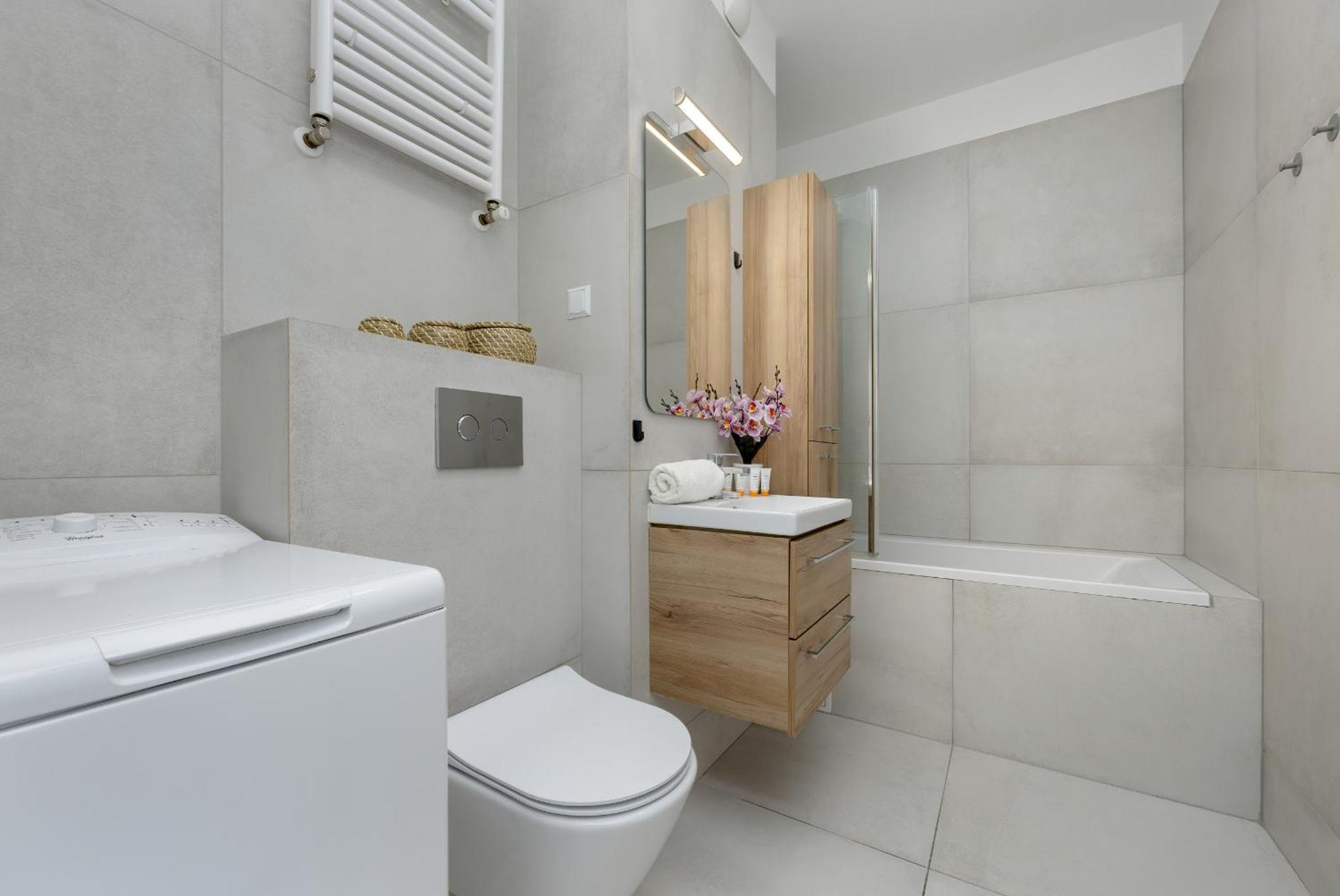 Apartment Modern With Balcony & Parking Mokotow By Renters